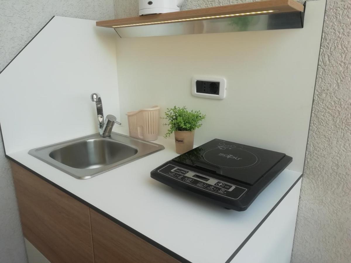Guest House Jedro Petrovac Dış mekan fotoğraf