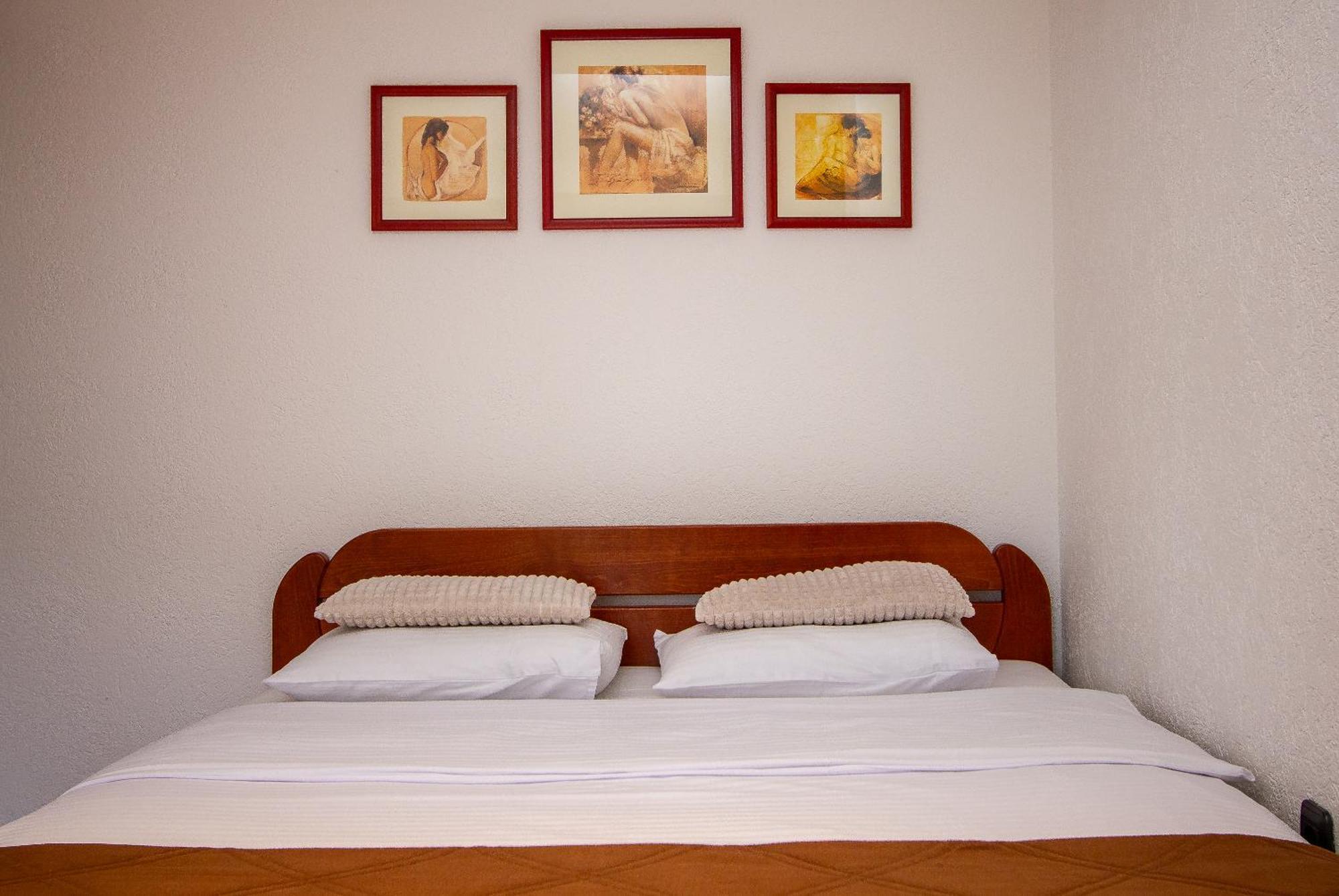 Guest House Jedro Petrovac Dış mekan fotoğraf