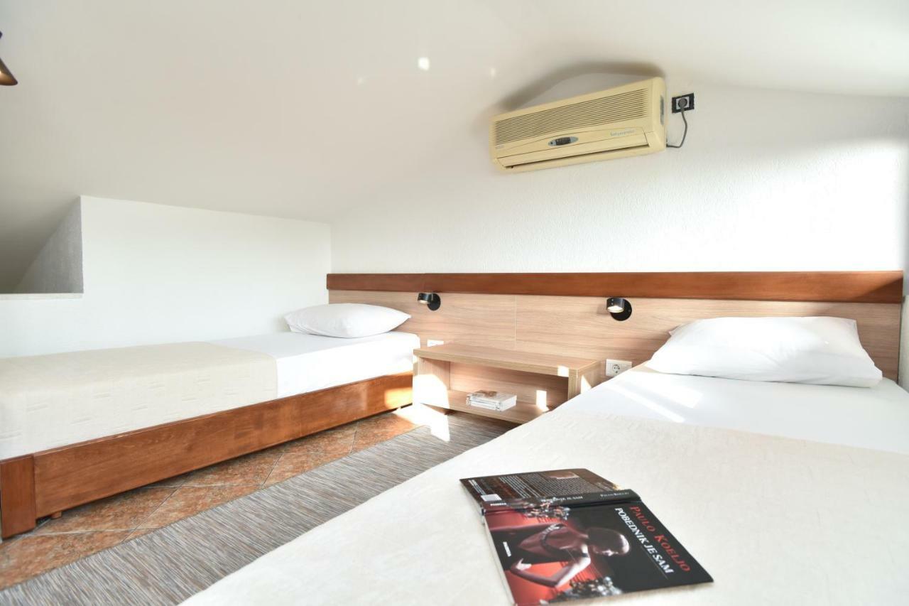 Guest House Jedro Petrovac Dış mekan fotoğraf