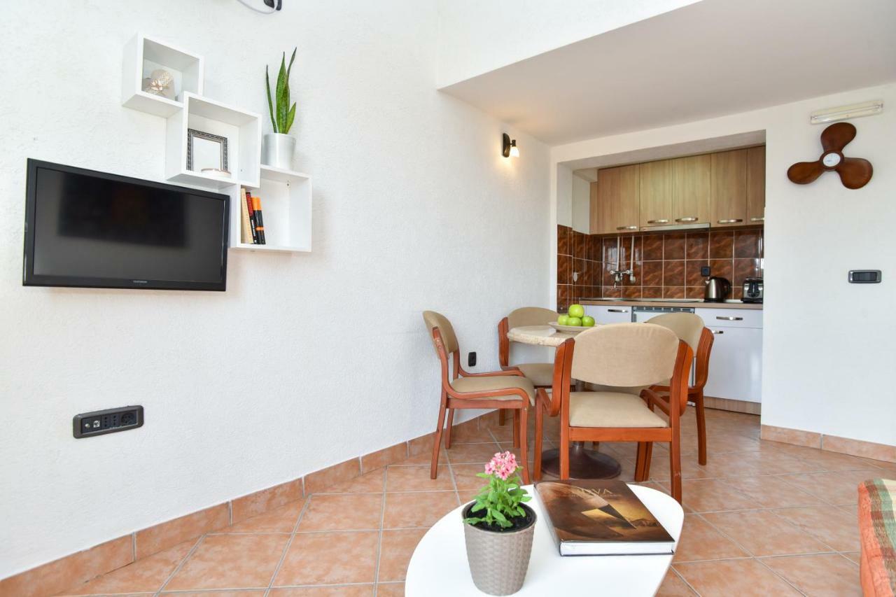 Guest House Jedro Petrovac Dış mekan fotoğraf