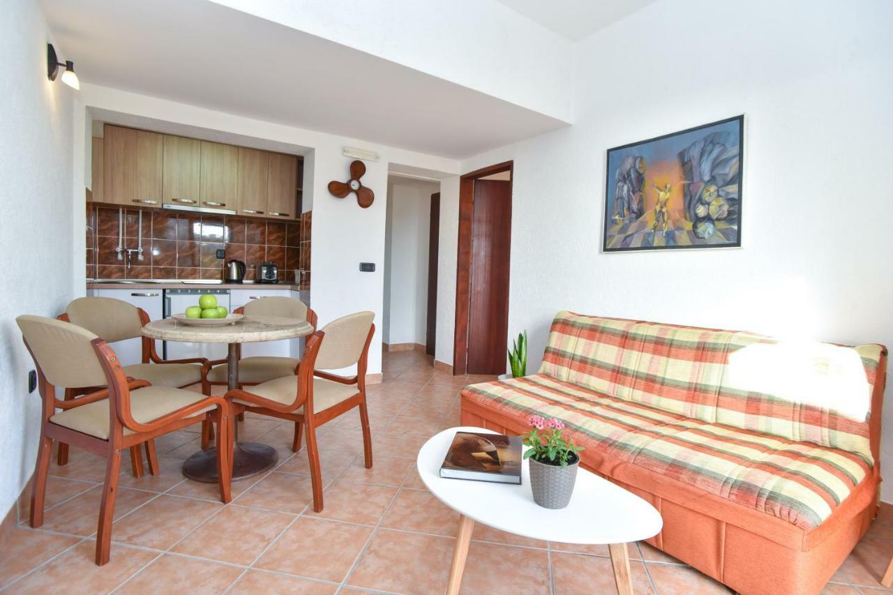 Guest House Jedro Petrovac Dış mekan fotoğraf